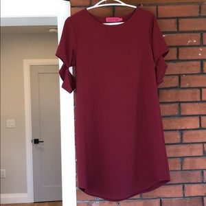 Maroon shift dress